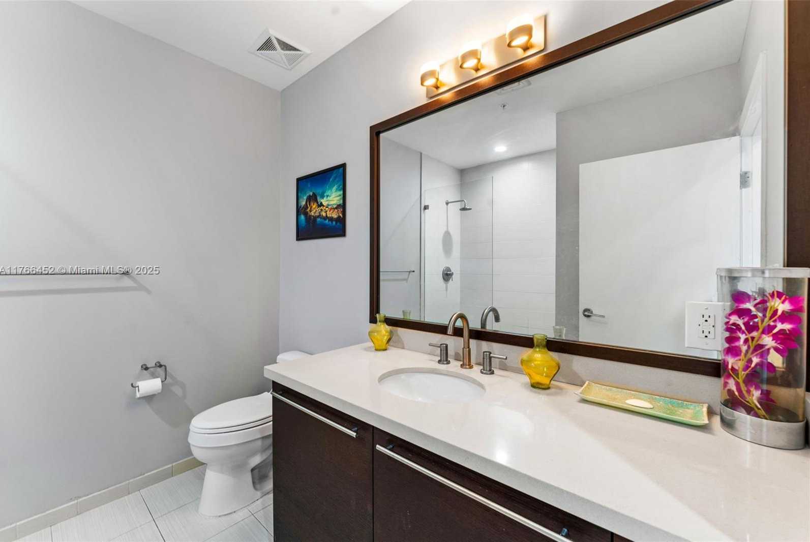 Small Image of 7930 EAST DR #607, North Bay Village Number 12