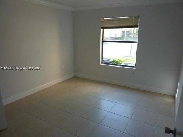 Small Image of 10441 SOUTH WEST 156TH CT #413, Miami Number 5