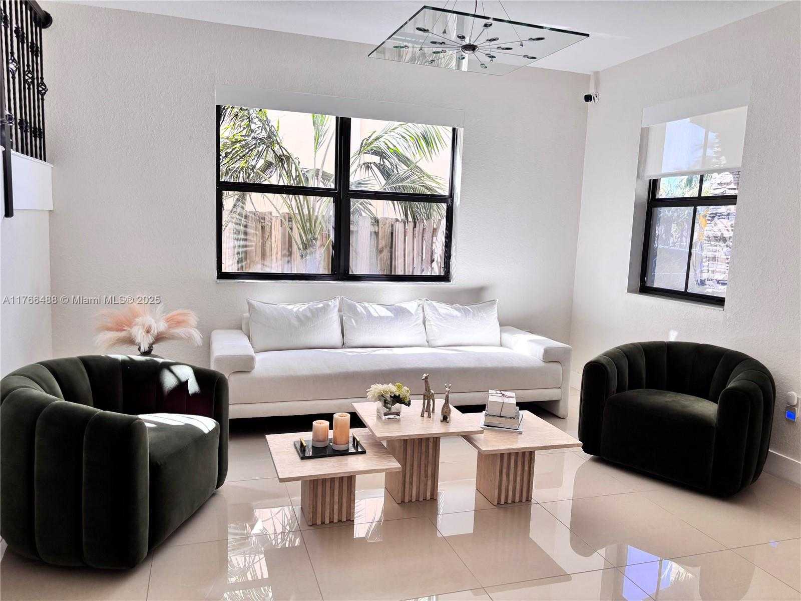 Small Image of 8895 NORTH WEST 99TH CT, Doral Number 6