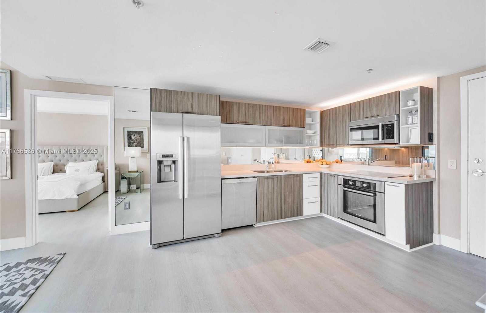 Small Image of 6700 INDIAN CREEK DR #1404, Miami Beach Number 4