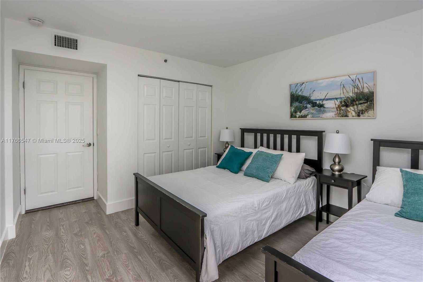 Small Image of 19555 EAST COUNTRY CLUB DR #8202, Aventura Number 14