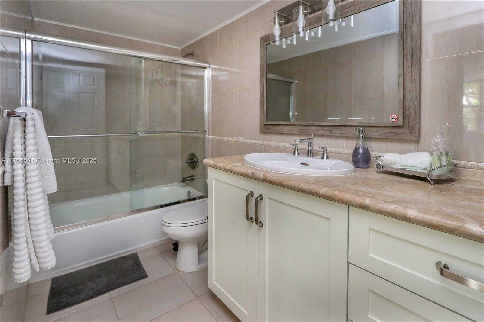 Small Image of 19555 EAST COUNTRY CLUB DR #8202, Aventura Number 17