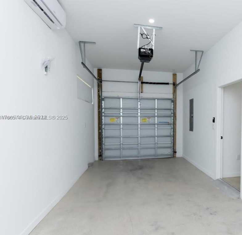 Small Image of 7107 NORTH EAST 4TH CT #4, Miami Number 40