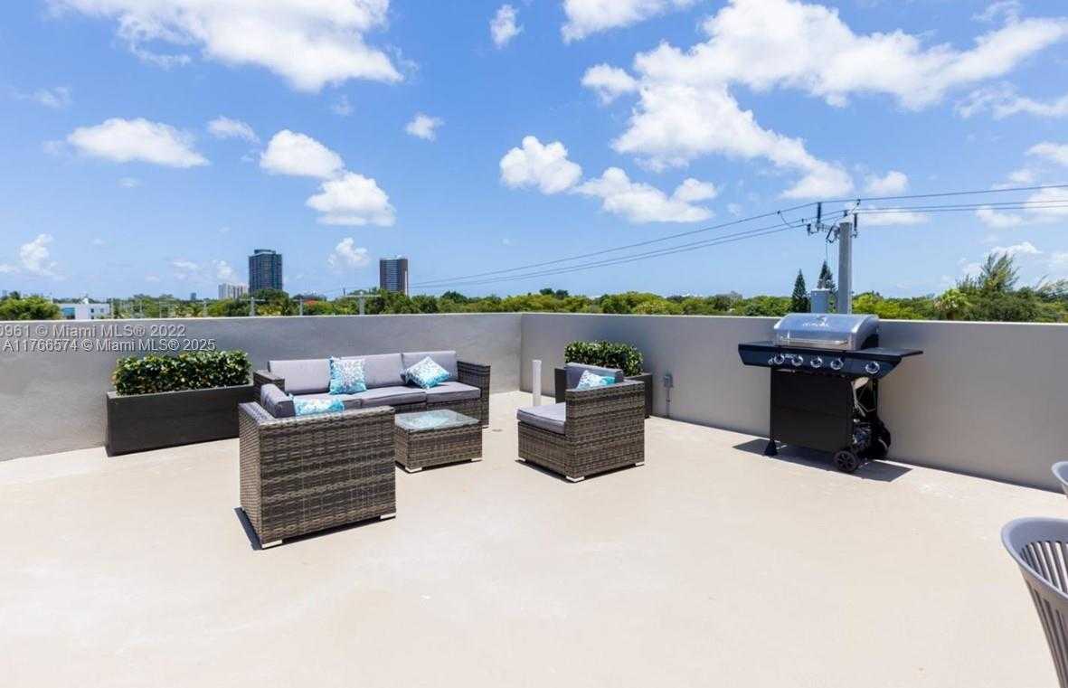 Small Image of 7107 NORTH EAST 4TH CT #4, Miami Number 6