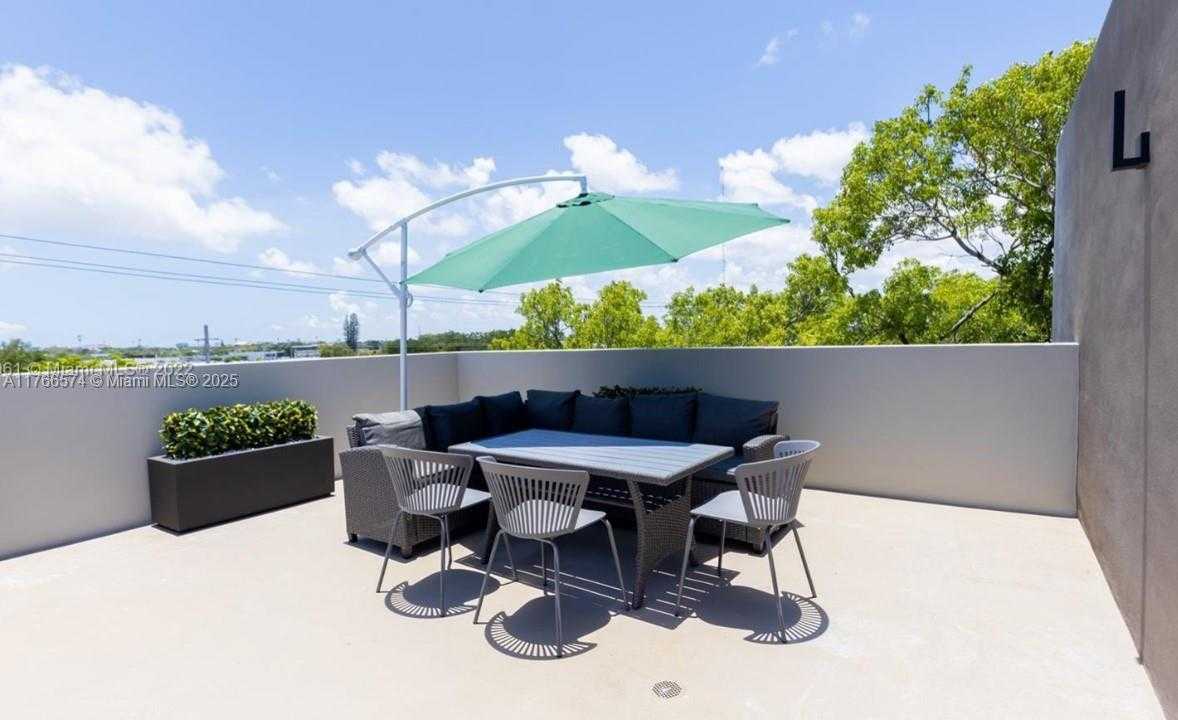 Small Image of 7107 NORTH EAST 4TH CT #4, Miami Number 8