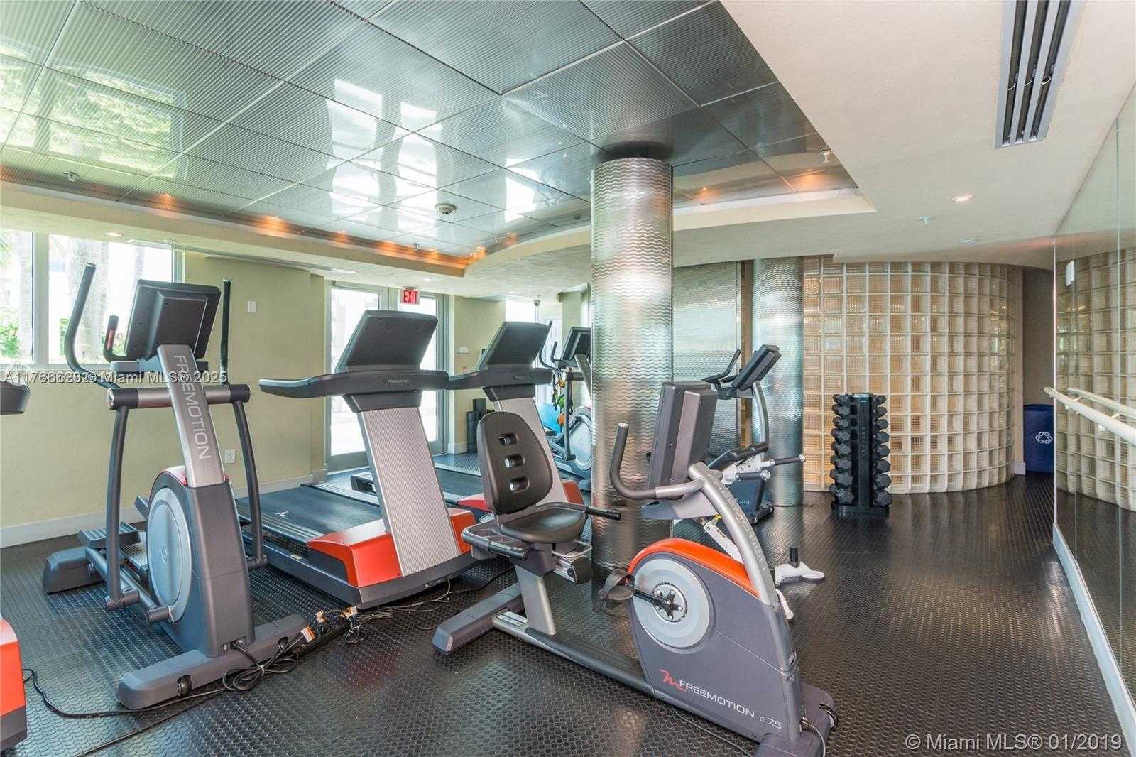 Small Image of 110 WASHINGTON AVE #2512, Miami Beach Number 12