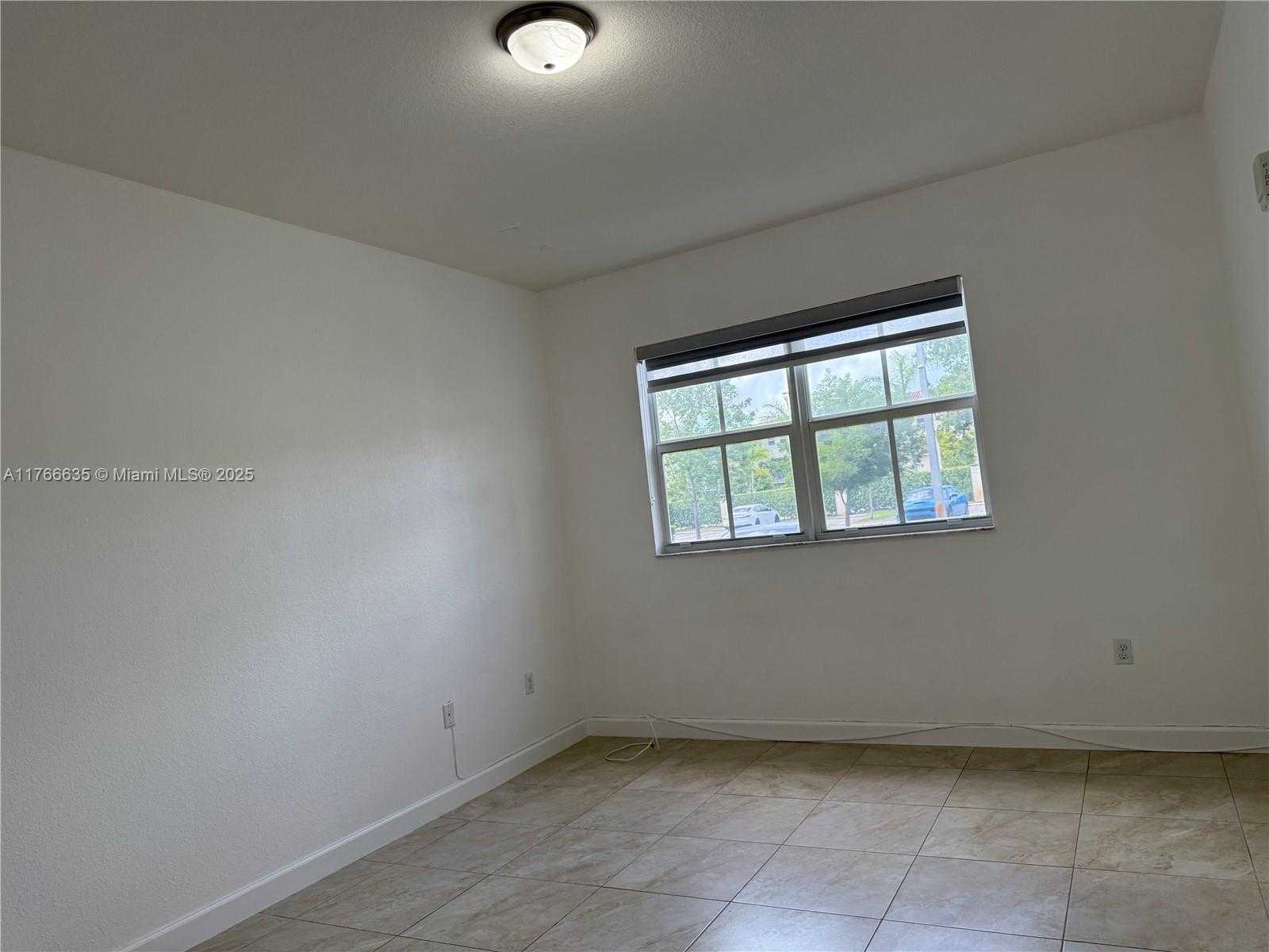Small Image of 290 NORTH WEST 109TH AVE #101, Miami Number 14