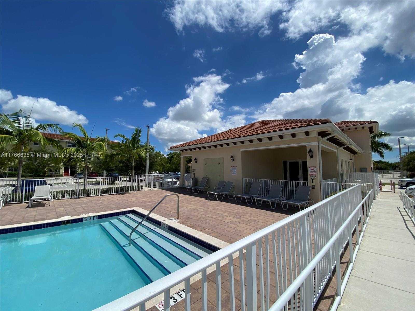 Small Image of 290 NORTH WEST 109TH AVE #101, Miami Number 35