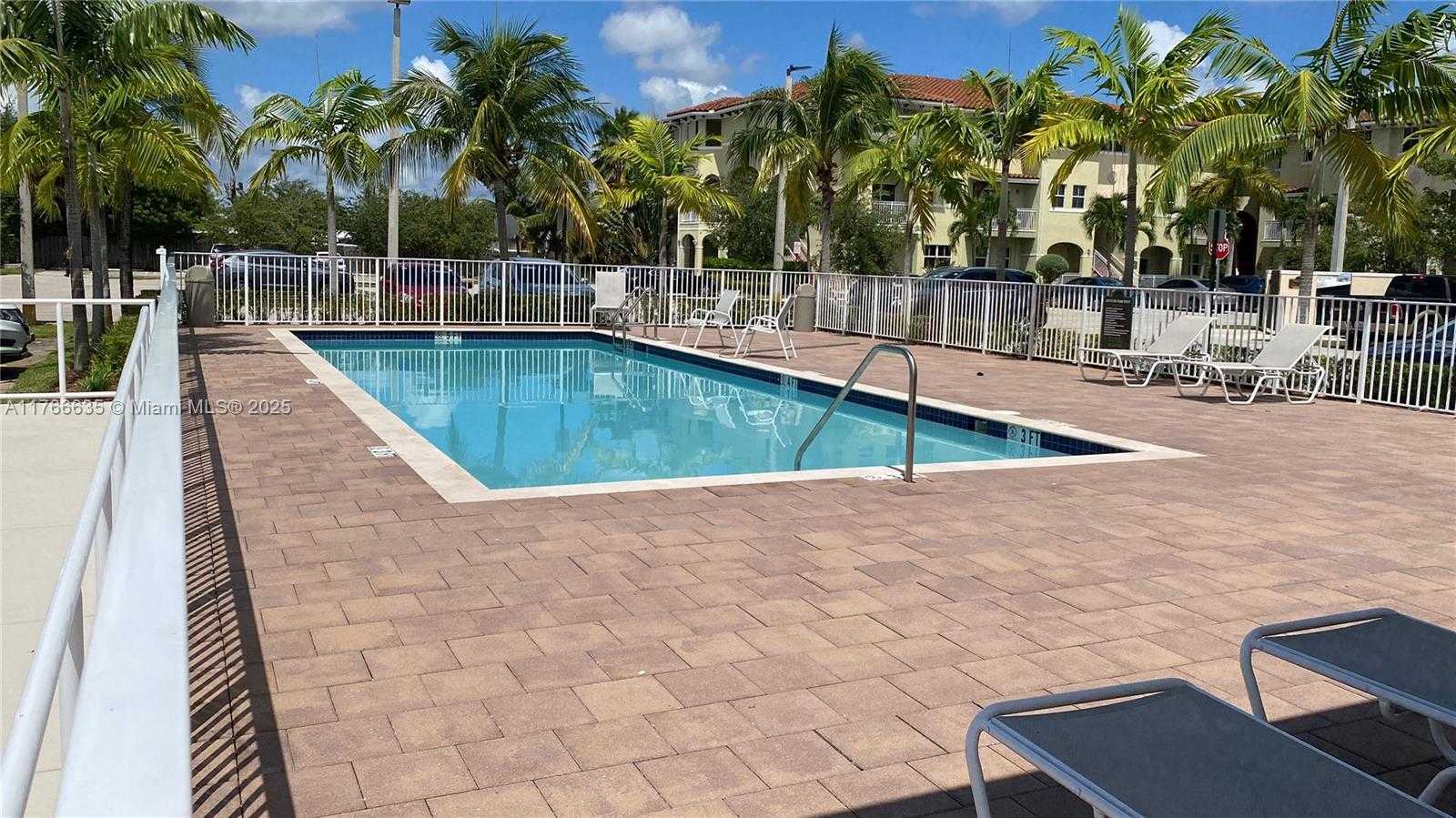 Small Image of 290 NORTH WEST 109TH AVE #101, Miami Number 38