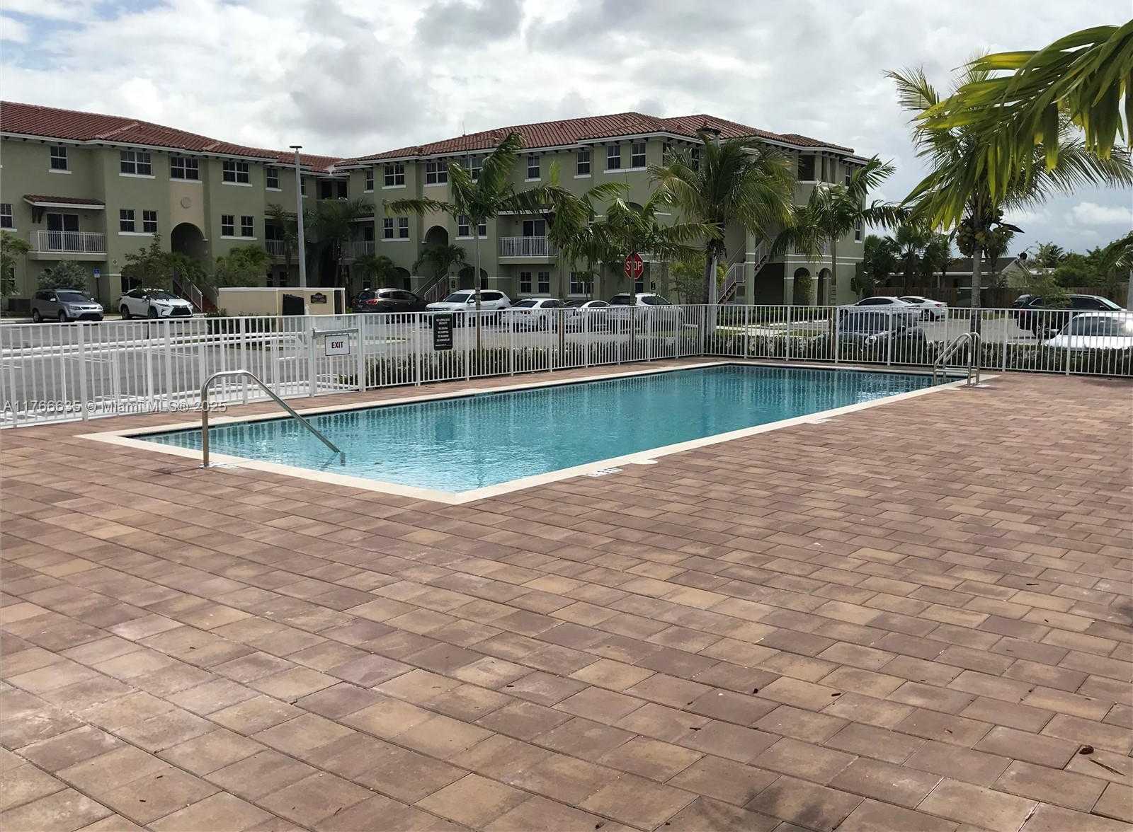 Small Image of 290 NORTH WEST 109TH AVE #101, Miami Number 39