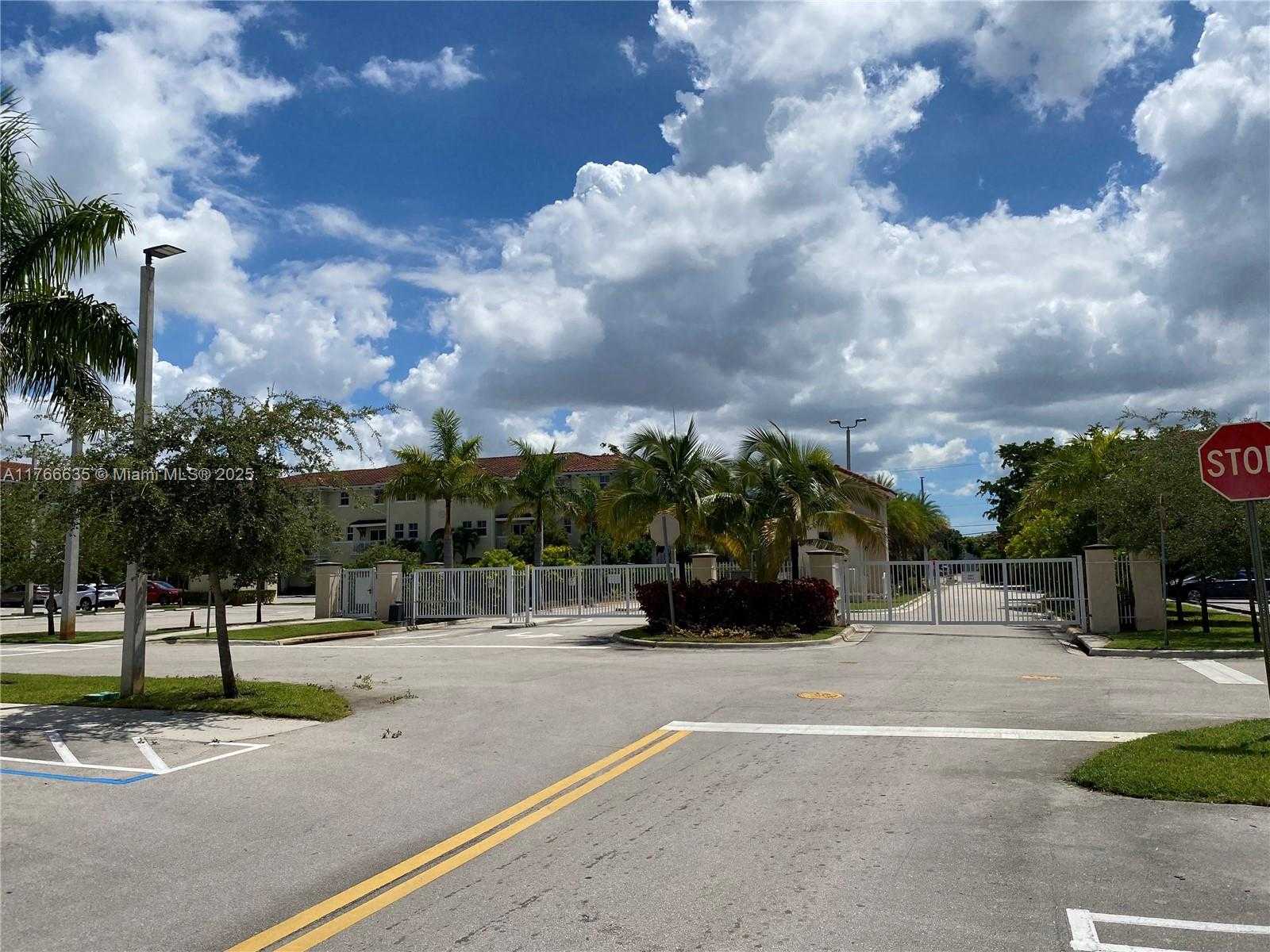 Small Image of 290 NORTH WEST 109TH AVE #101, Miami Number 41