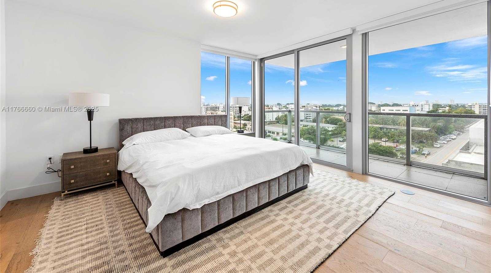 Small Image of 9521 EAST BAY HARBOR DR #905, Bay Harbor Islands Number 18