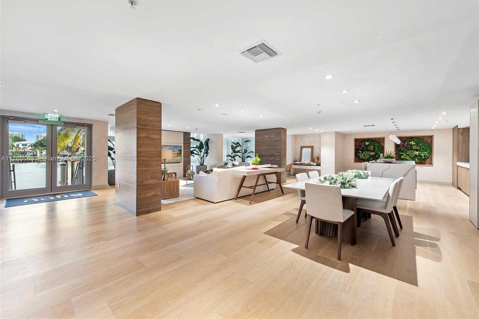 Small Image of 9521 EAST BAY HARBOR DR #905, Bay Harbor Islands Number 27
