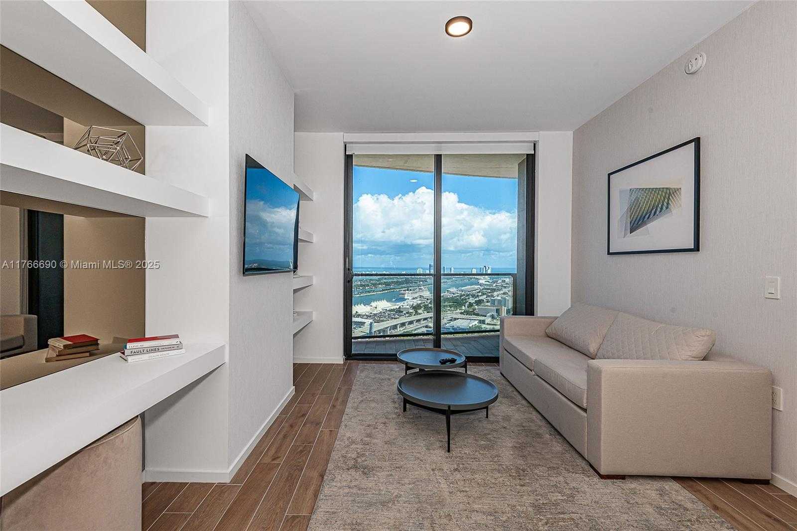 Small Image of 398 NORTH EAST 5TH ST #4211, Miami Number 12