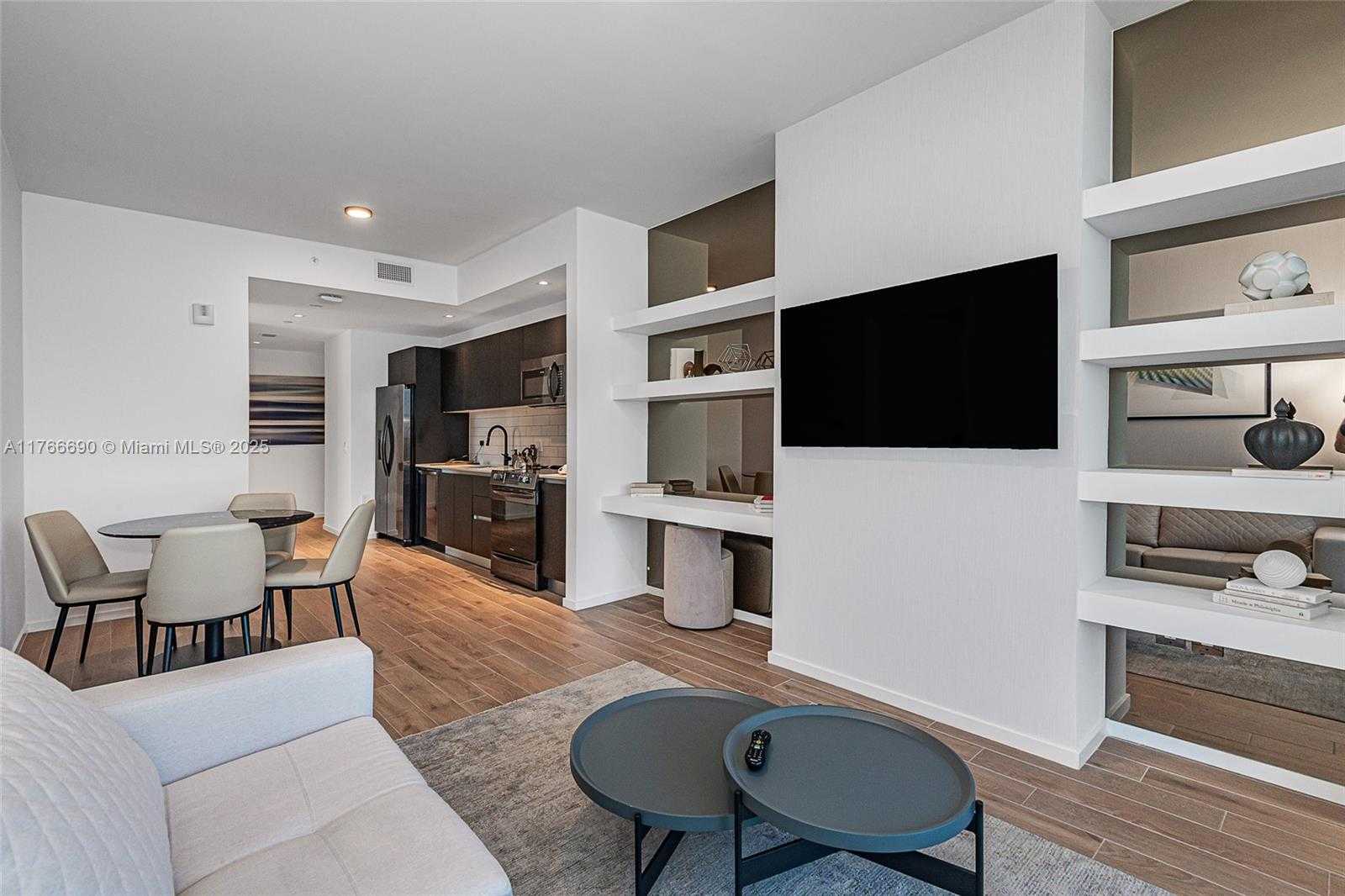 Small Image of 398 NORTH EAST 5TH ST #4211, Miami Number 14