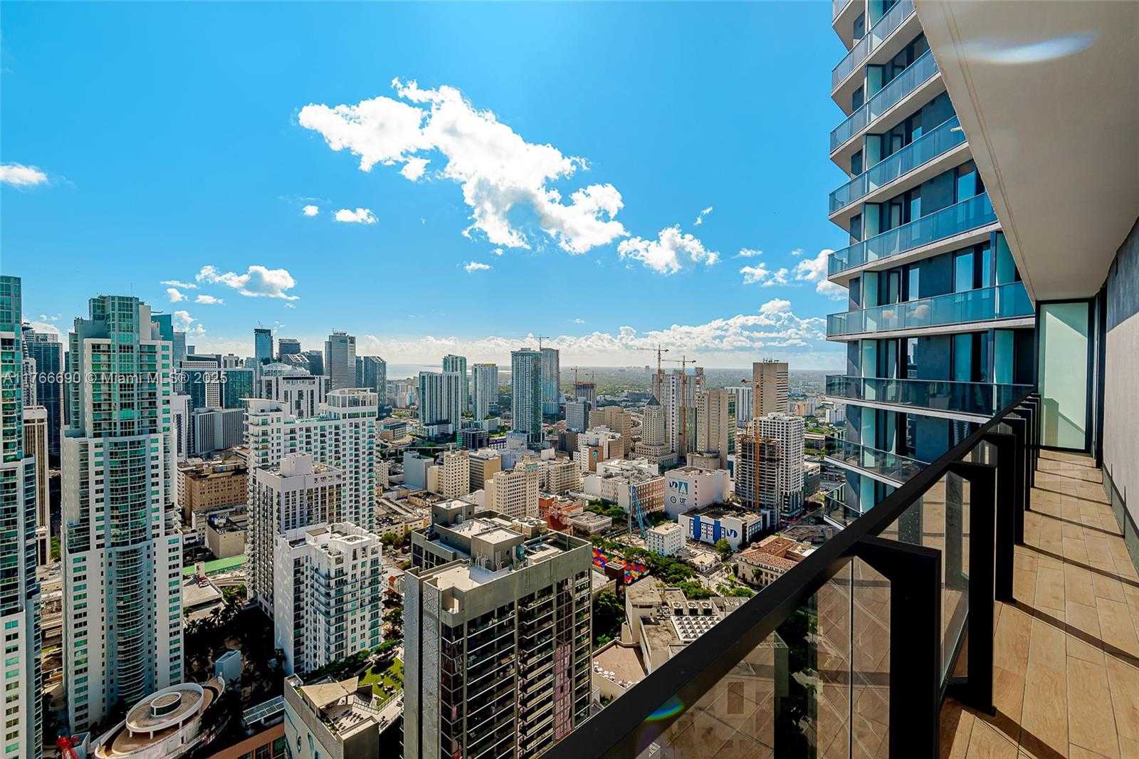 Small Image of 398 NORTH EAST 5TH ST #4211, Miami Number 2