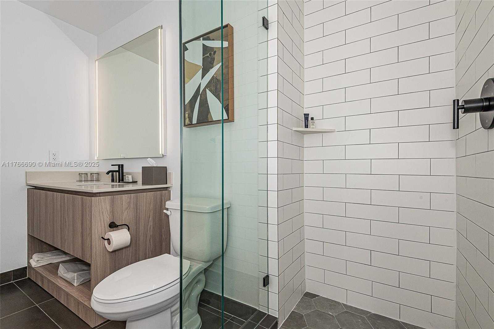 Small Image of 398 NORTH EAST 5TH ST #4211, Miami Number 28