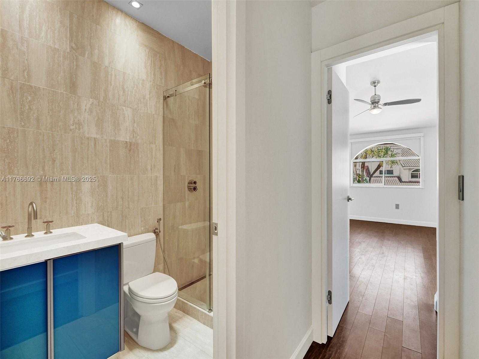 Small Image of 20938 NORTH EAST 37TH CT, Aventura Number 27