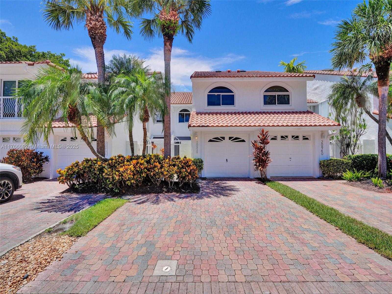 Small Image of 20938 NORTH EAST 37TH CT, Aventura Number 3