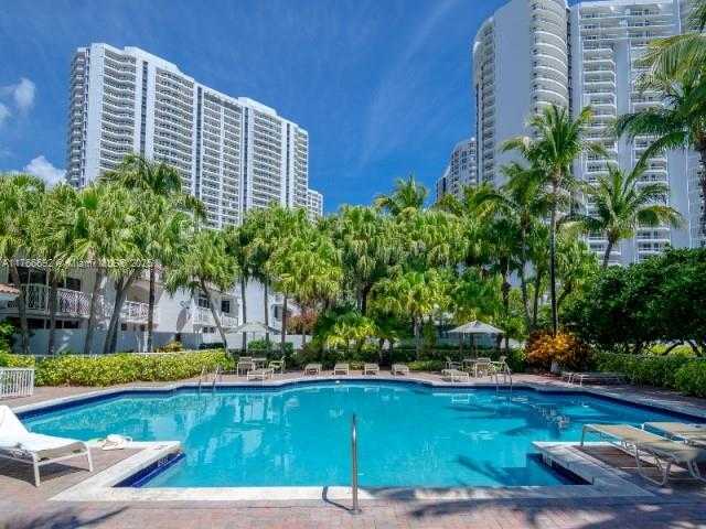Small Image of 20938 NORTH EAST 37TH CT, Aventura Number 34