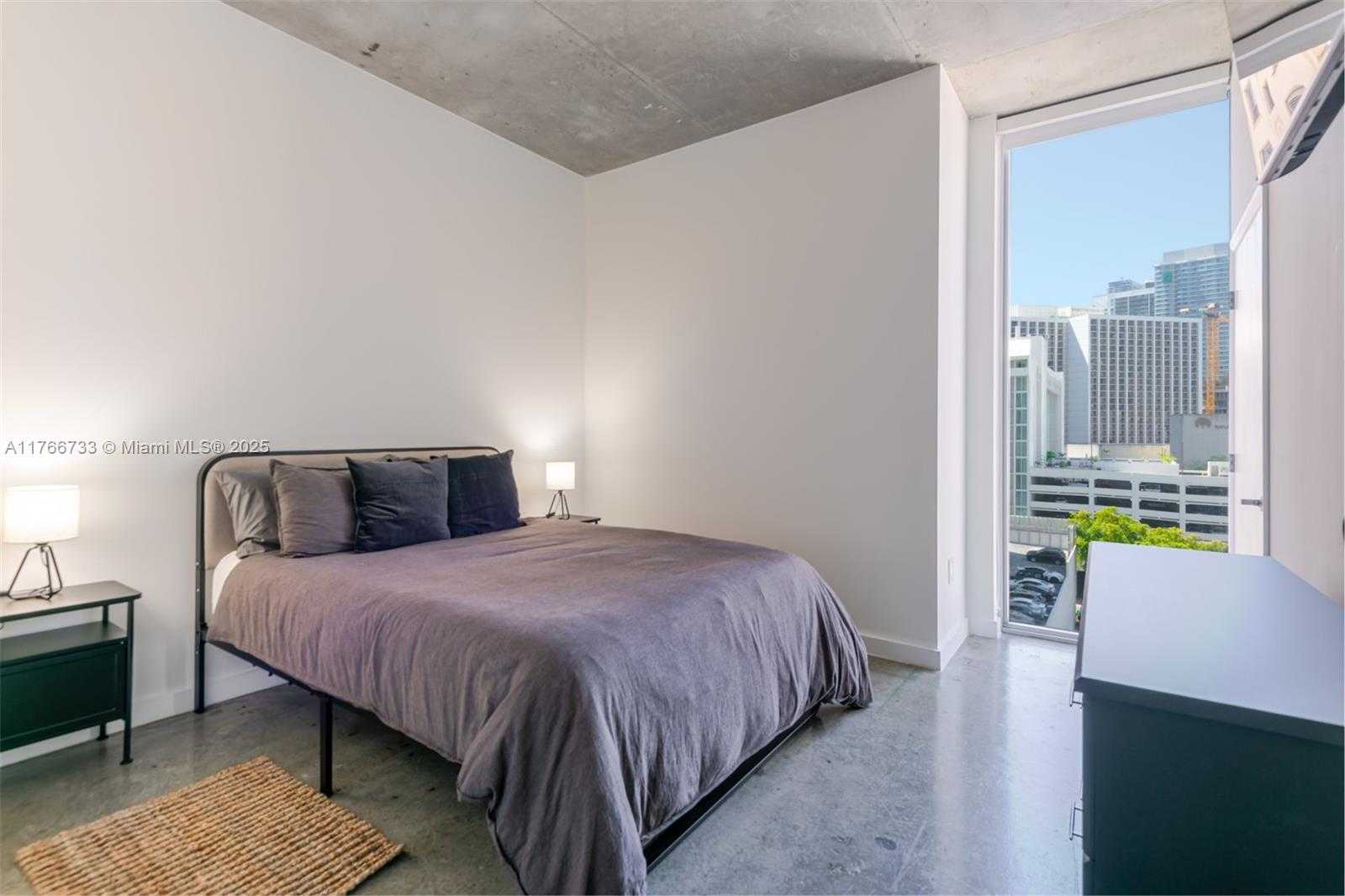Small Image of 151 SOUTH EAST 1ST ST #711, Miami Number 13