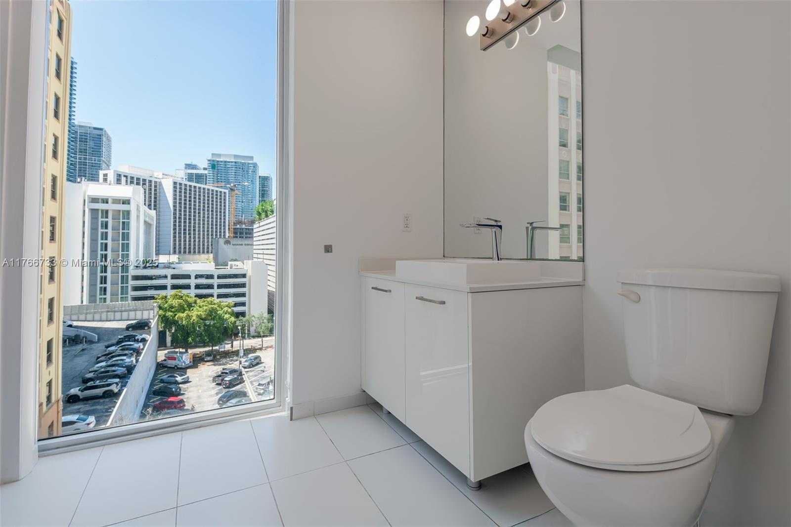 Small Image of 151 SOUTH EAST 1ST ST #711, Miami Number 15