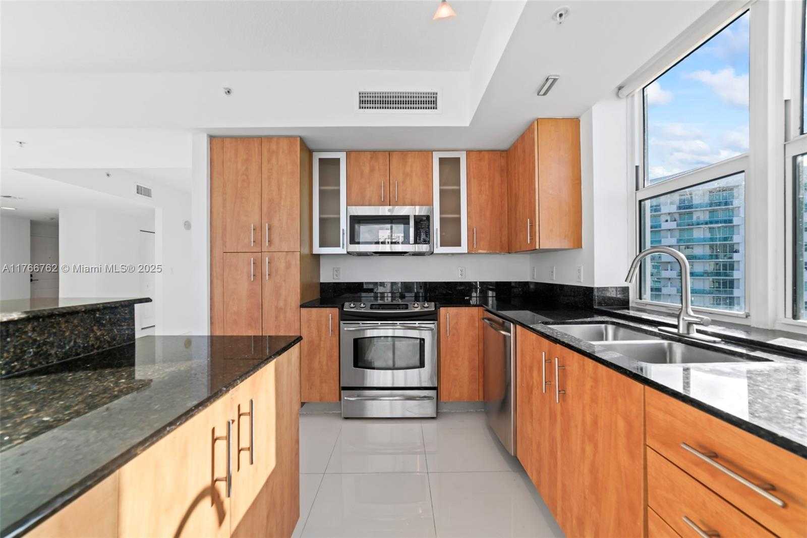 Small Image of 7910 HARBOR ISLAND DR #1105, North Bay Village Number 16