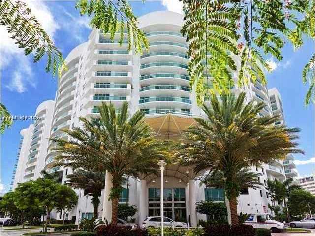 Small Image of 7910 HARBOR ISLAND DR #1105, North Bay Village Number 34
