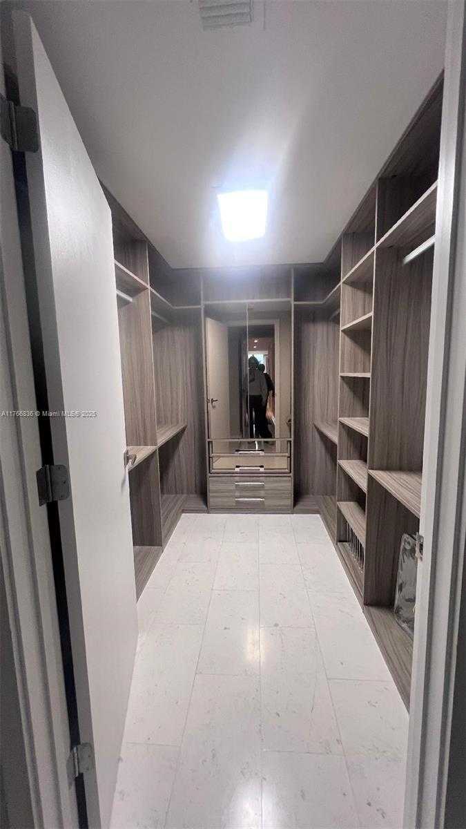 Small Image of 1080 BRICKELL AVE #3600, Miami Number 10