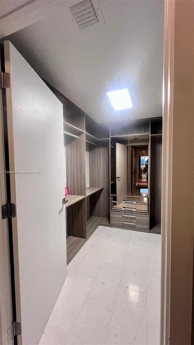 Small Image of 1080 BRICKELL AVE #3600, Miami Number 12