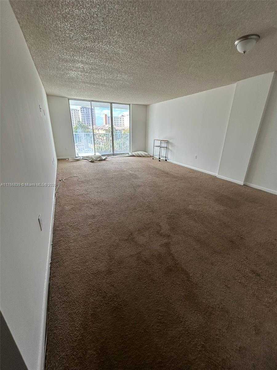 Small Image of 2801 NORTH EAST 183RD ST #305W, Aventura Number 4
