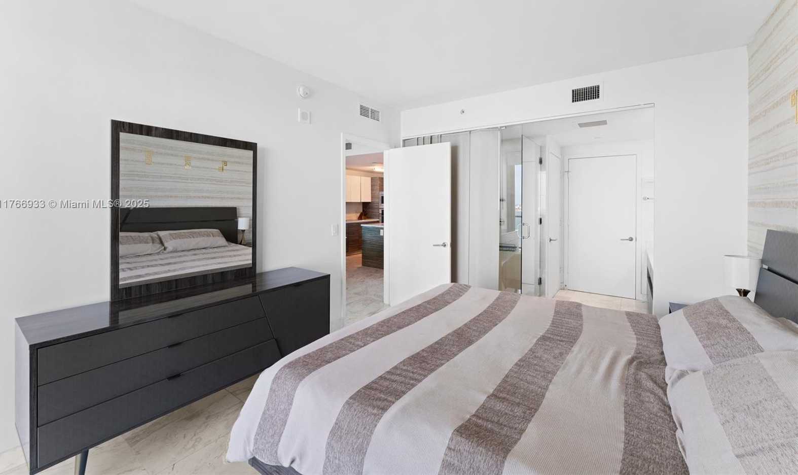 Small Image of 460 NORTH EAST 28TH ST #3407, Miami Number 10