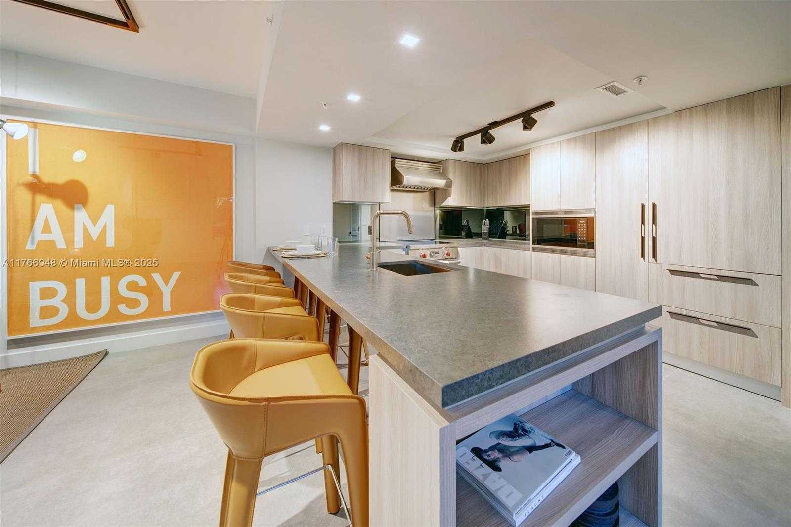 Small Image of 1500 BAY RD #T-1430, Miami Beach Number 11