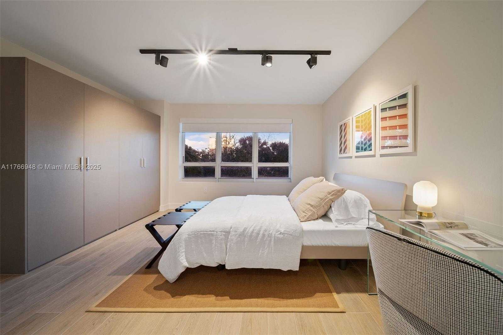 Small Image of 1500 BAY RD #T-1430, Miami Beach Number 24
