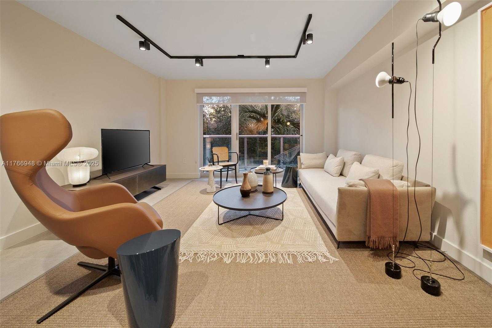 Small Image of 1500 BAY RD #T-1430, Miami Beach Number 6