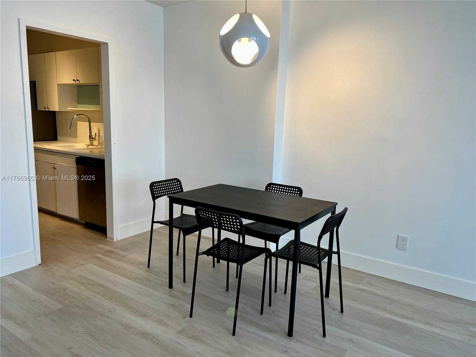 Small Image of 100 LINCOLN RD #1541, Miami Beach Number 5