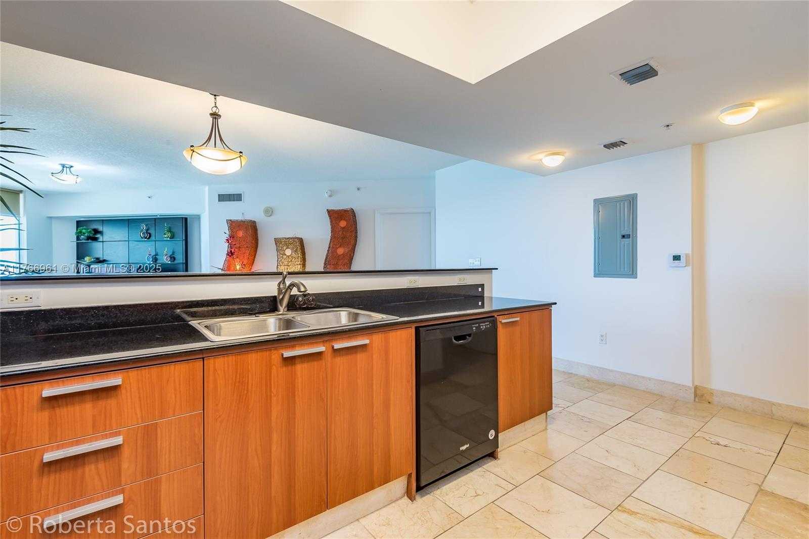 Small Image of 16699 COLLINS AVE #1510, Sunny Isles Beach Number 10