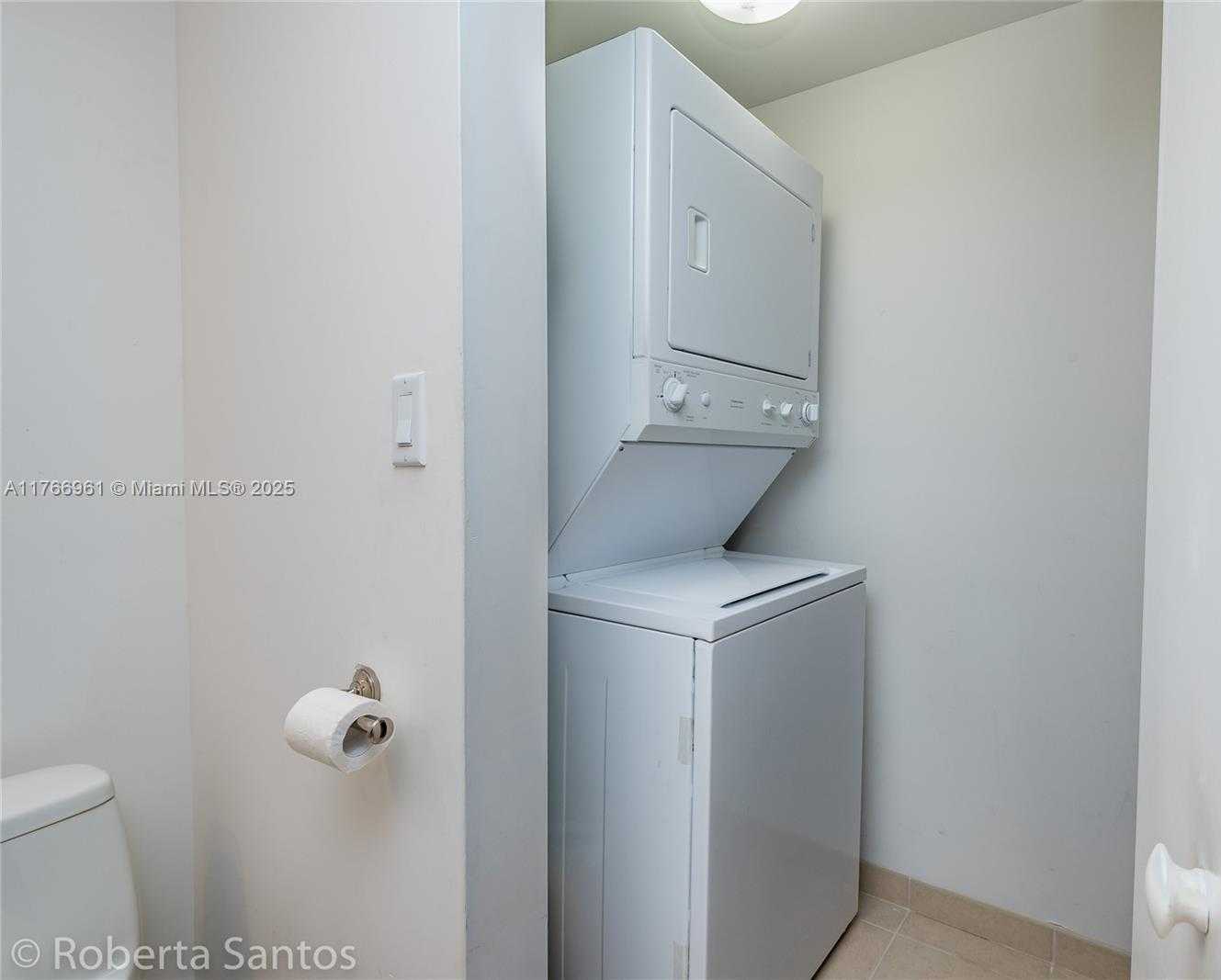 Small Image of 16699 COLLINS AVE #1510, Sunny Isles Beach Number 14
