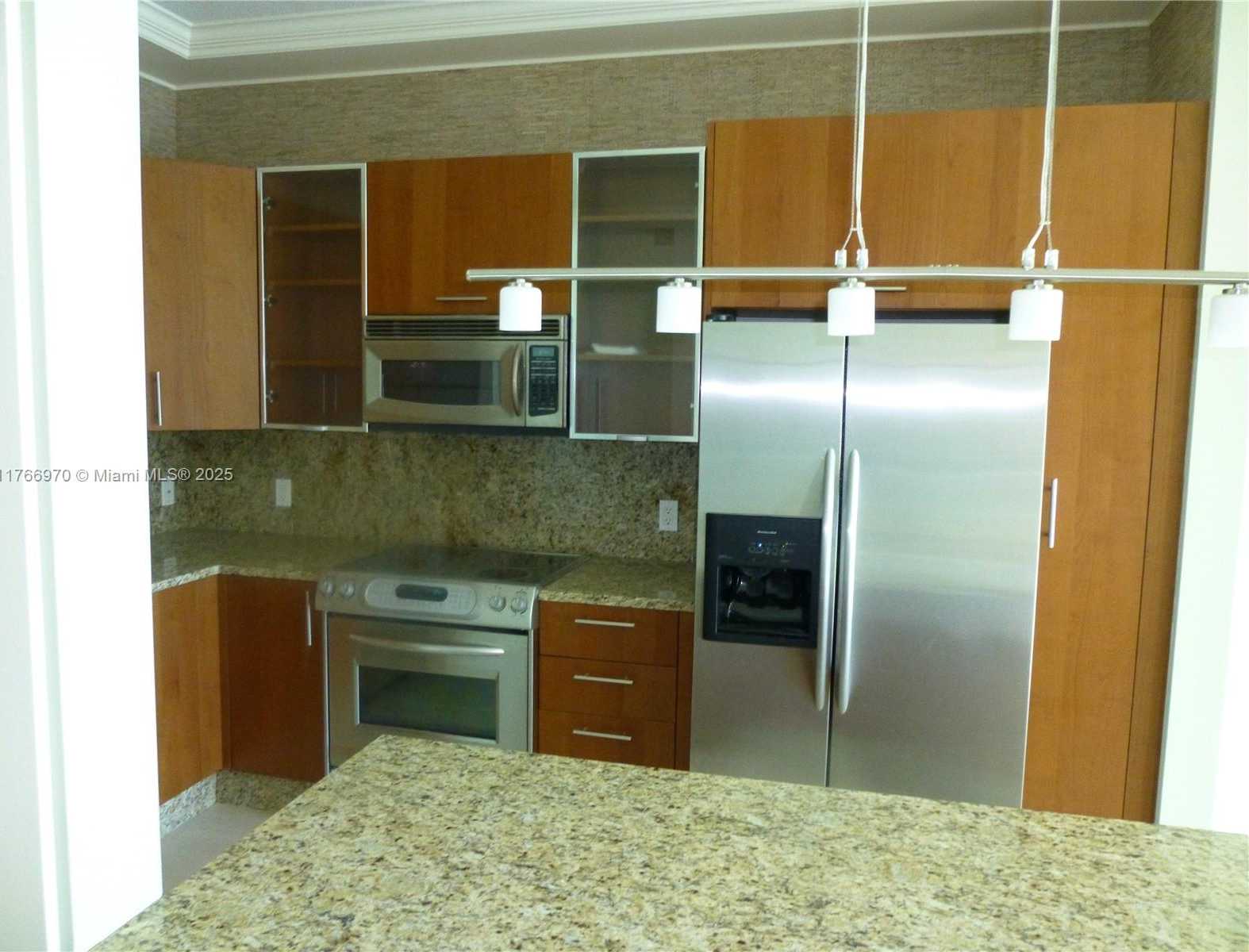 Small Image of 1945 SOUTH OCEAN DR #1402, Hallandale Beach Number 4