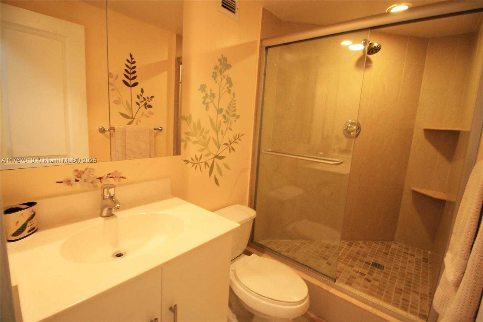 Small Image of 3001 SOUTH OCEAN DR #425, Hollywood Number 13