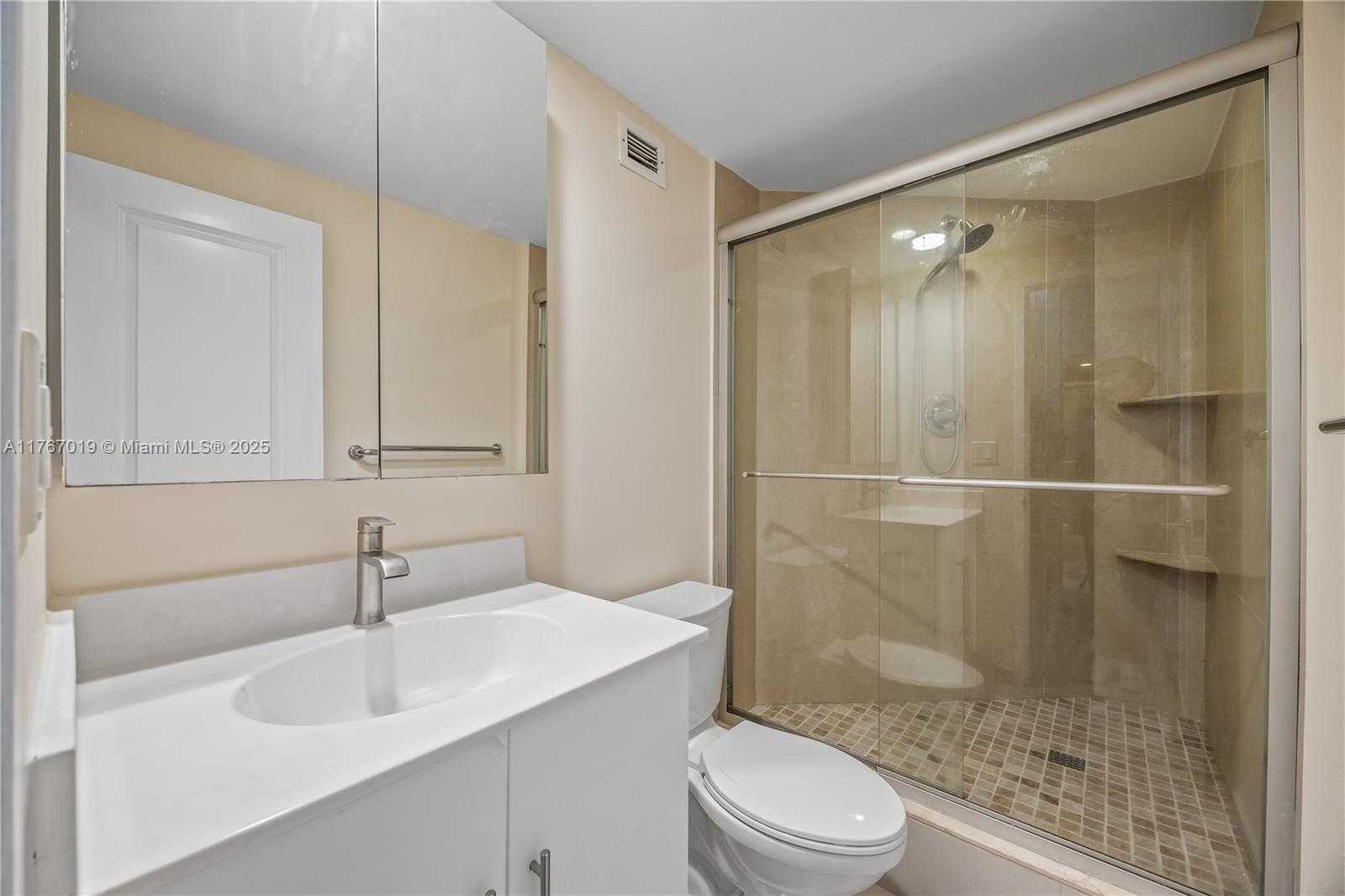 Small Image of 3001 SOUTH OCEAN DR #425, Hollywood Number 32