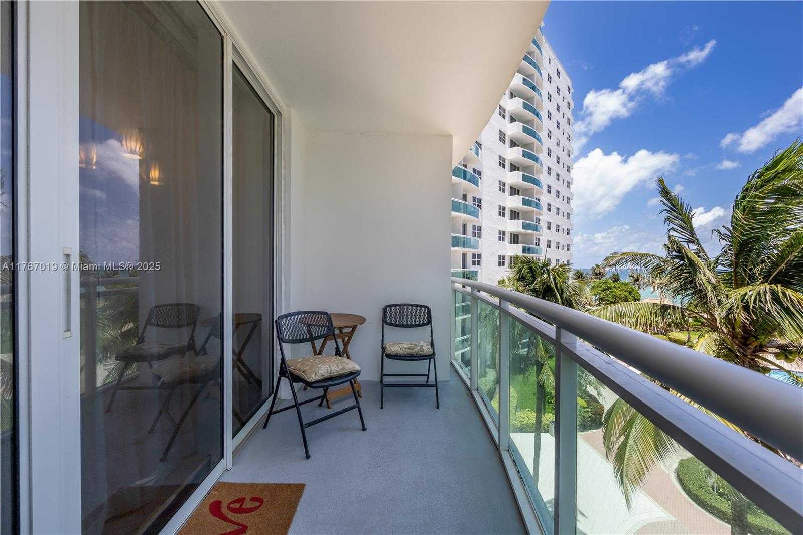 Small Image of 3001 SOUTH OCEAN DR #425, Hollywood Number 33