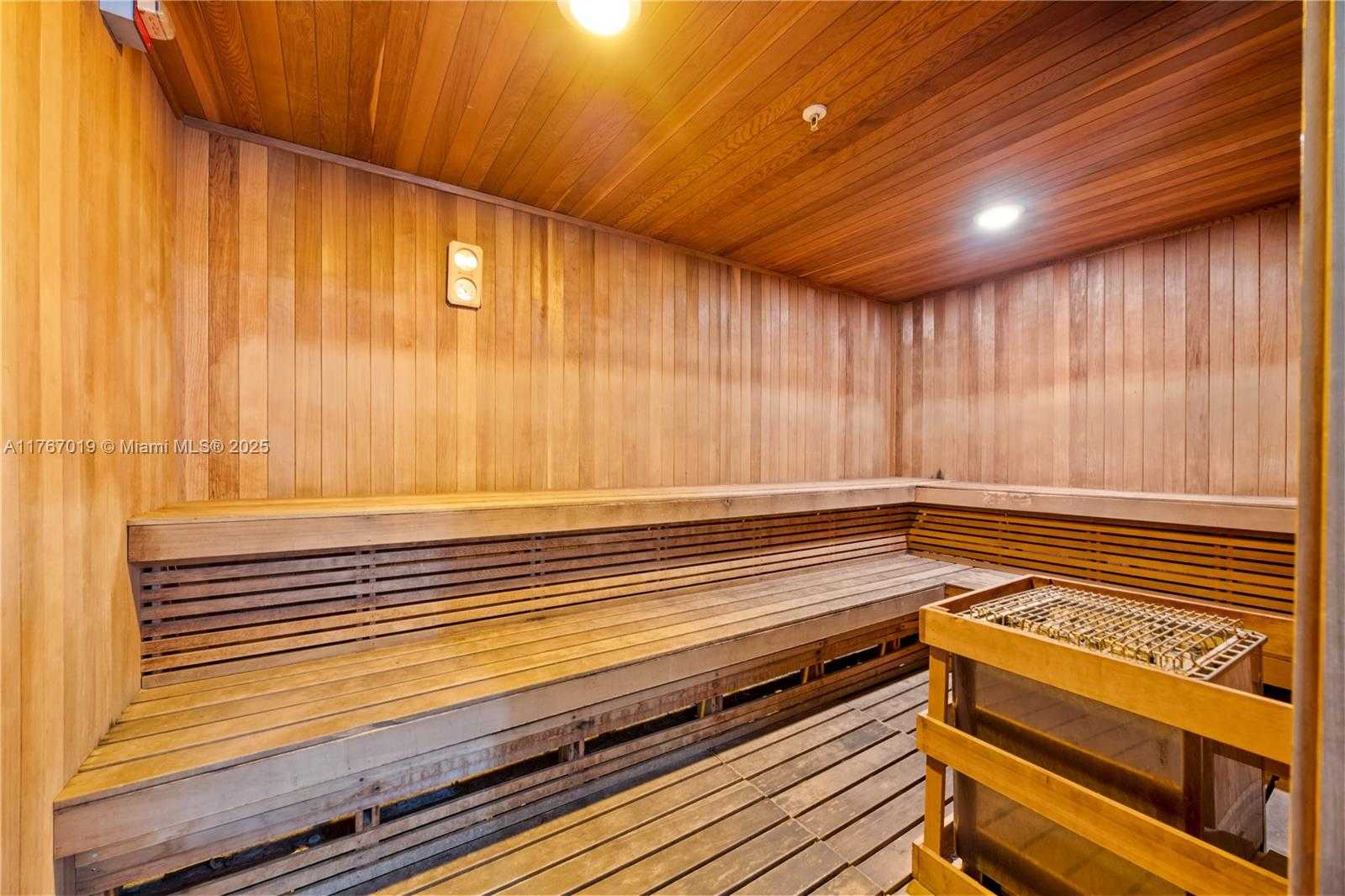 Small Image of 3001 SOUTH OCEAN DR #425, Hollywood Number 40