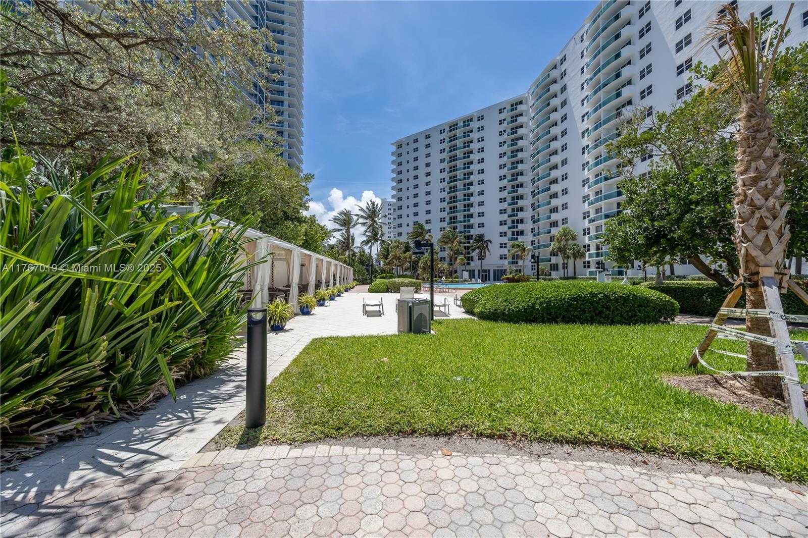 Small Image of 3001 SOUTH OCEAN DR #425, Hollywood Number 47