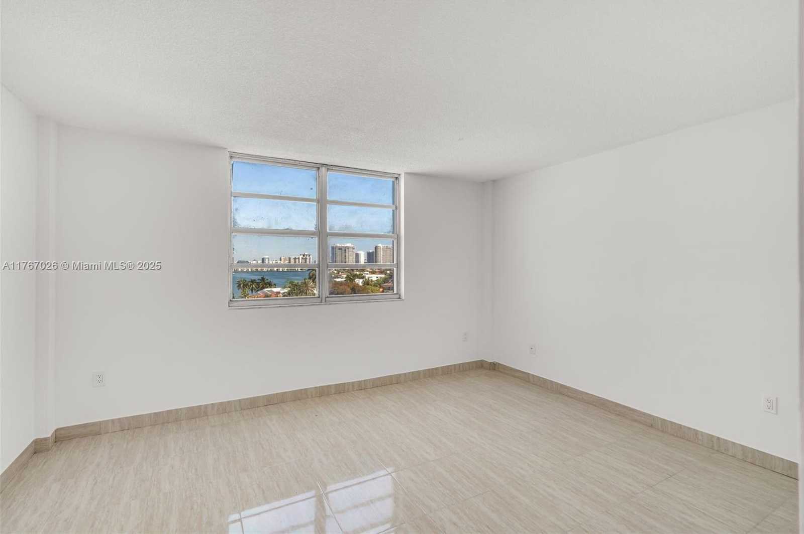Small Image of 2841 NORTH EAST 163RD ST #805, North Miami Beach Number 17