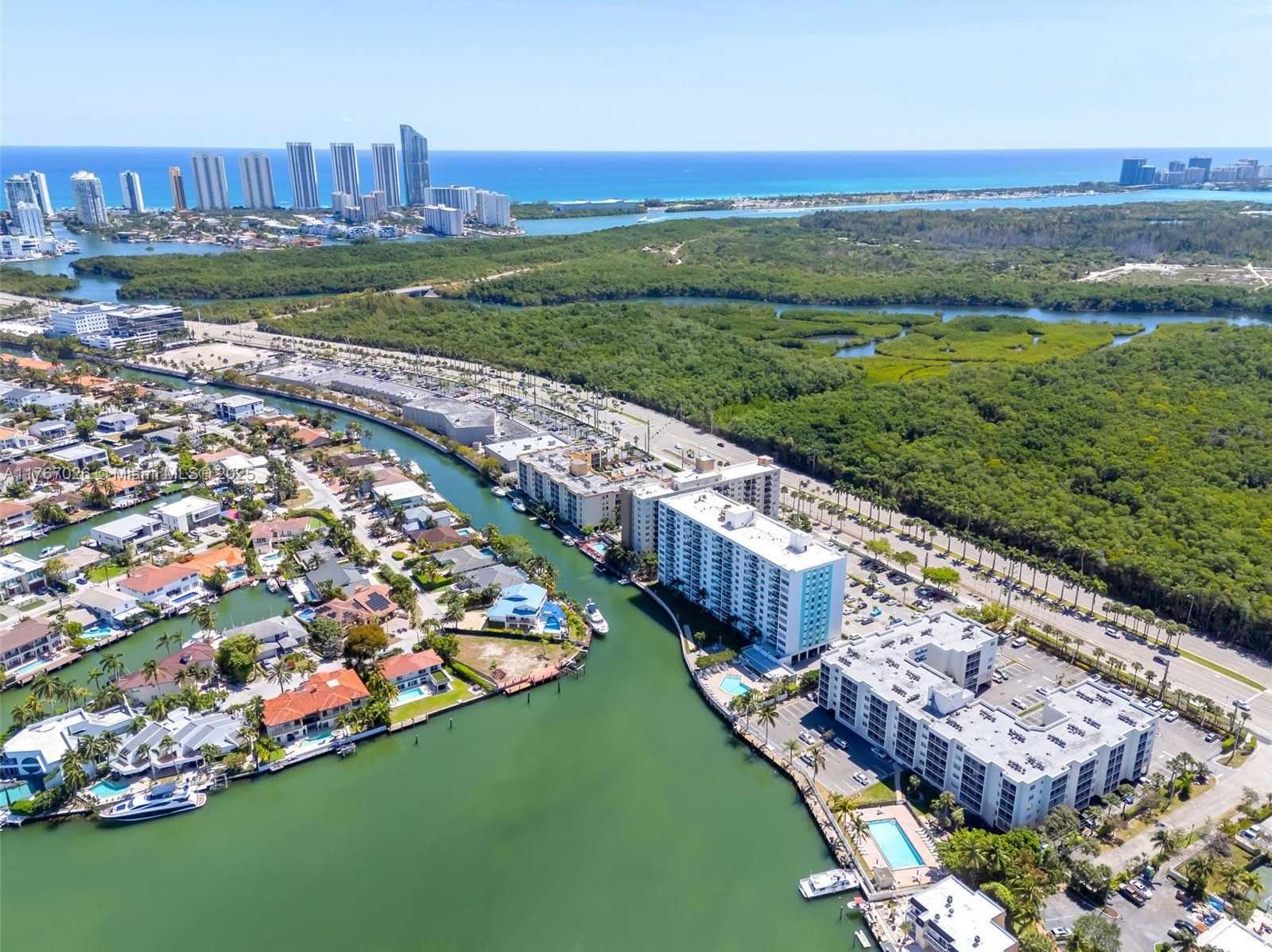 Small Image of 2841 NORTH EAST 163RD ST #805, North Miami Beach Number 36