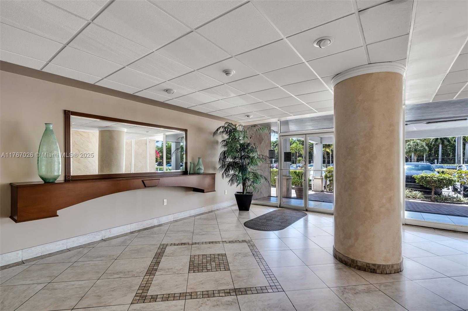 Small Image of 2841 NORTH EAST 163RD ST #805, North Miami Beach Number 4