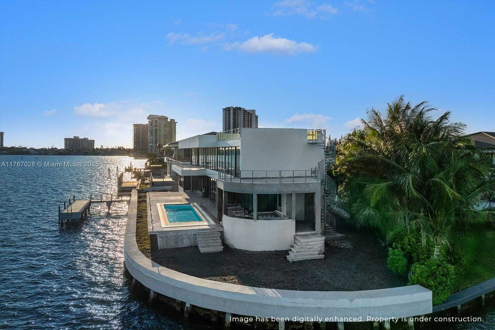 Small Image of 11400 N Bayshore Dr, North Miami, FL 33181, USA Number 2