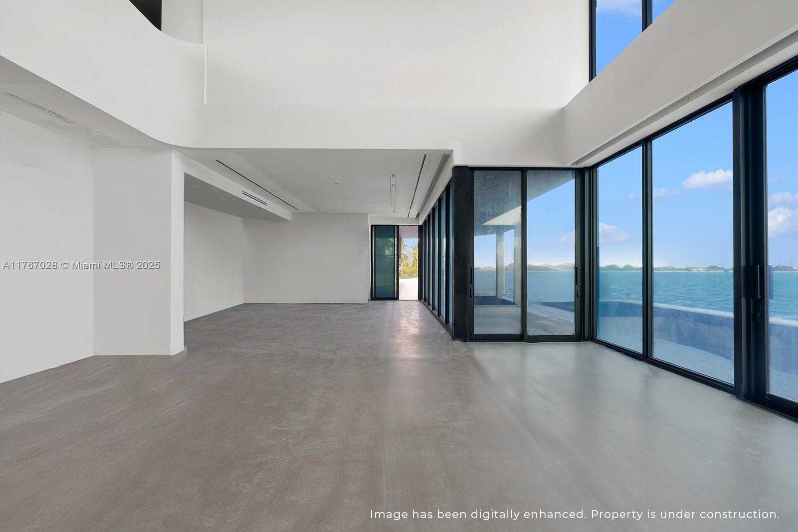 Small Image of 11400 N Bayshore Dr, North Miami, FL 33181, USA Number 5