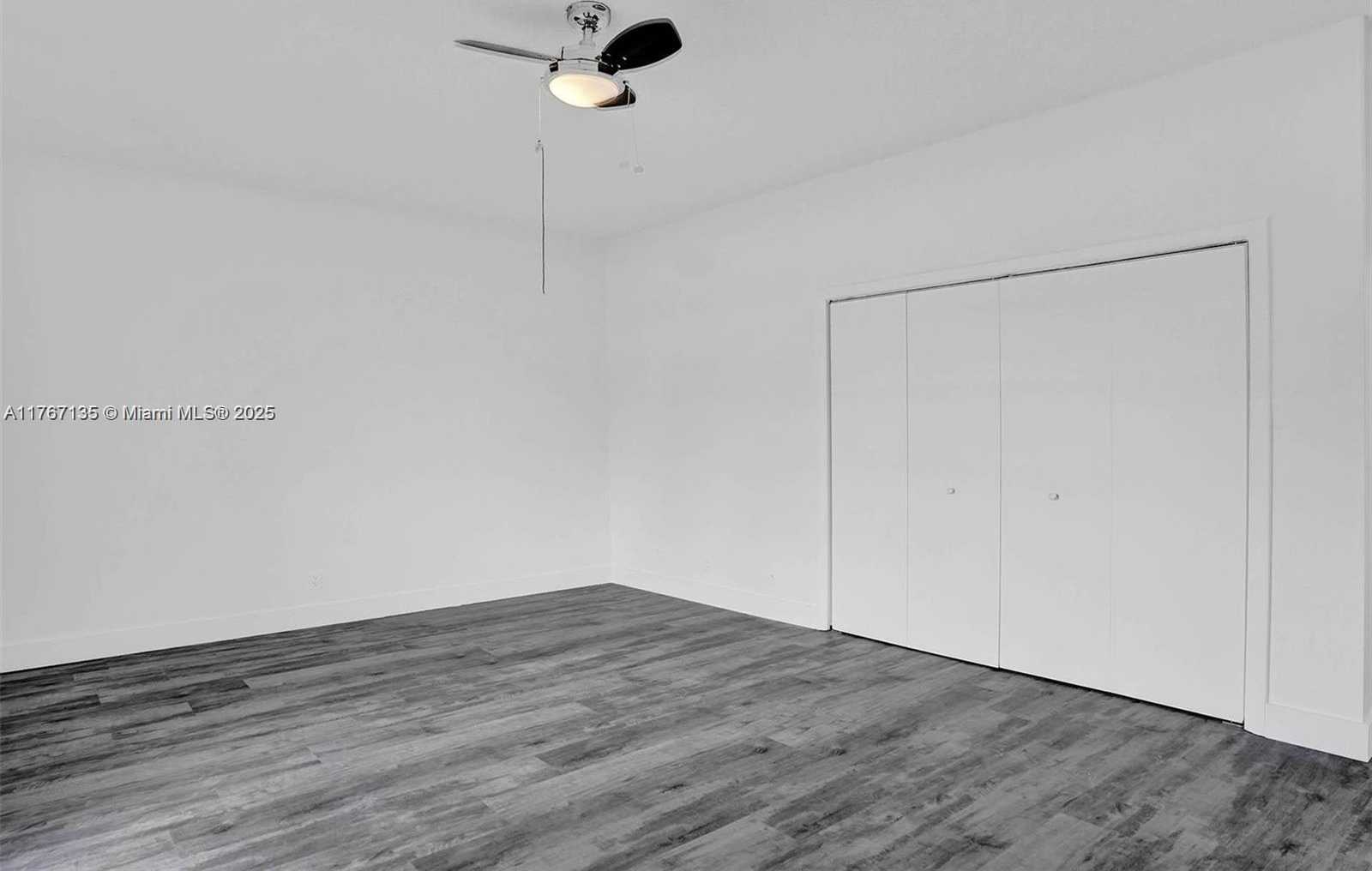 Small Image of 16610 ROYAL POINCIANA CT, Weston Number 43